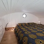 La Roulotte O Cwerbas Nyaraló